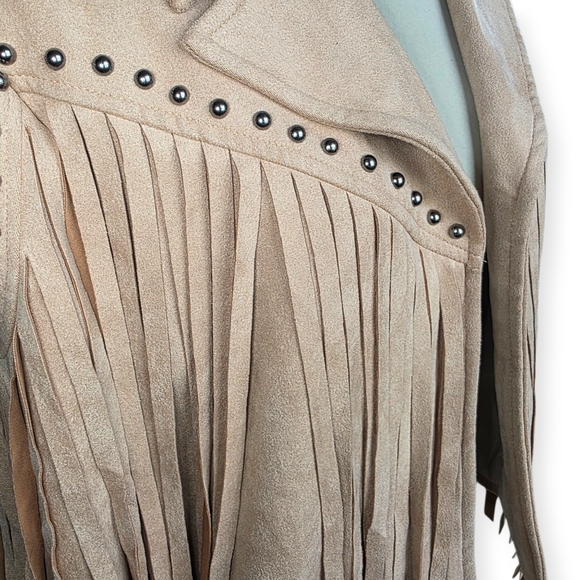 Blue B Collection Faux Suede Fringe Studded Cropped Jacket, Size Medium - Picture 7 of 13